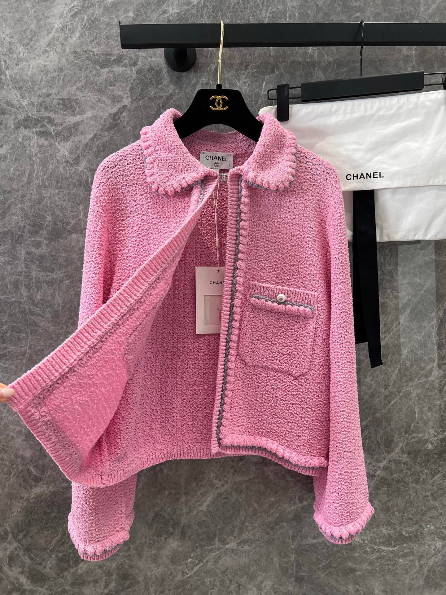 CH 25ss knitted jacket
