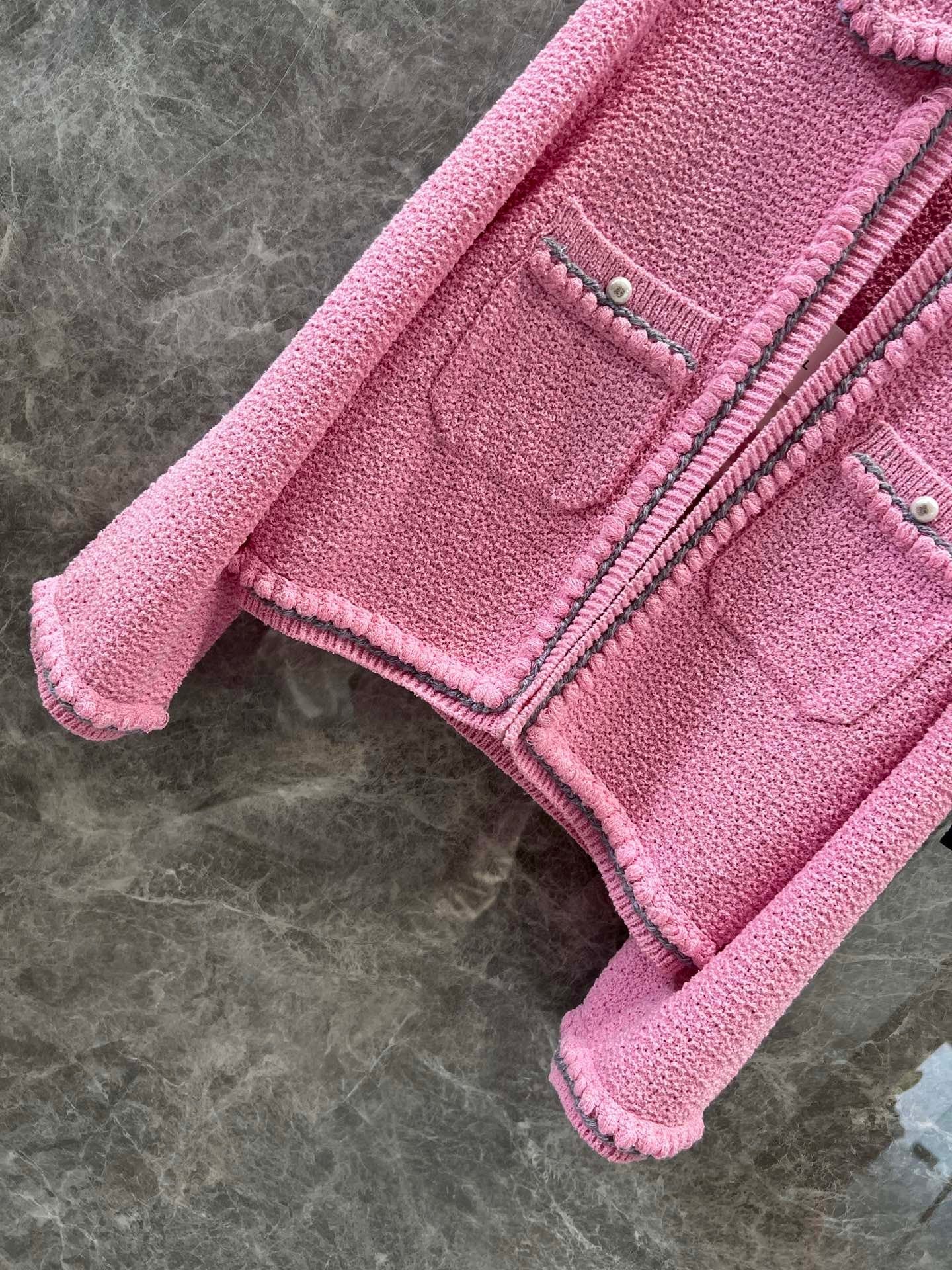 CH 25ss knitted jacket