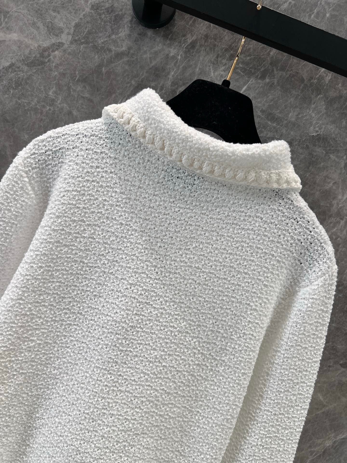 CH 25ss knitted jacket