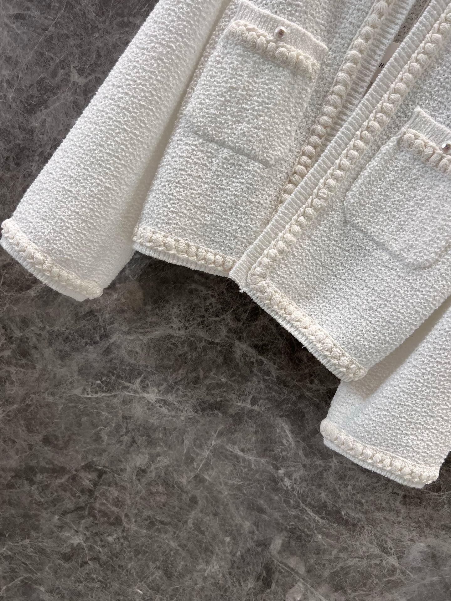 CH 25ss knitted jacket
