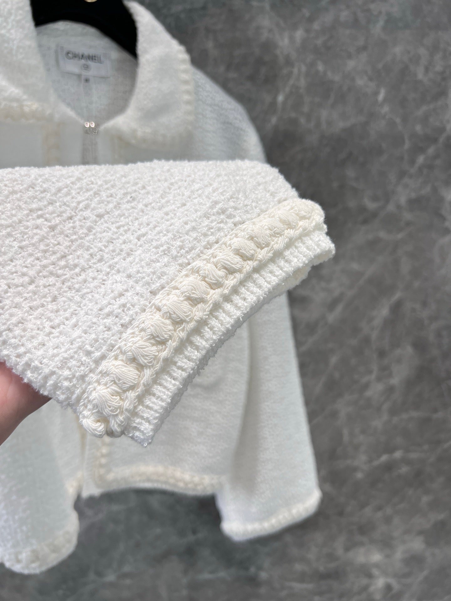 CH 25ss knitted jacket