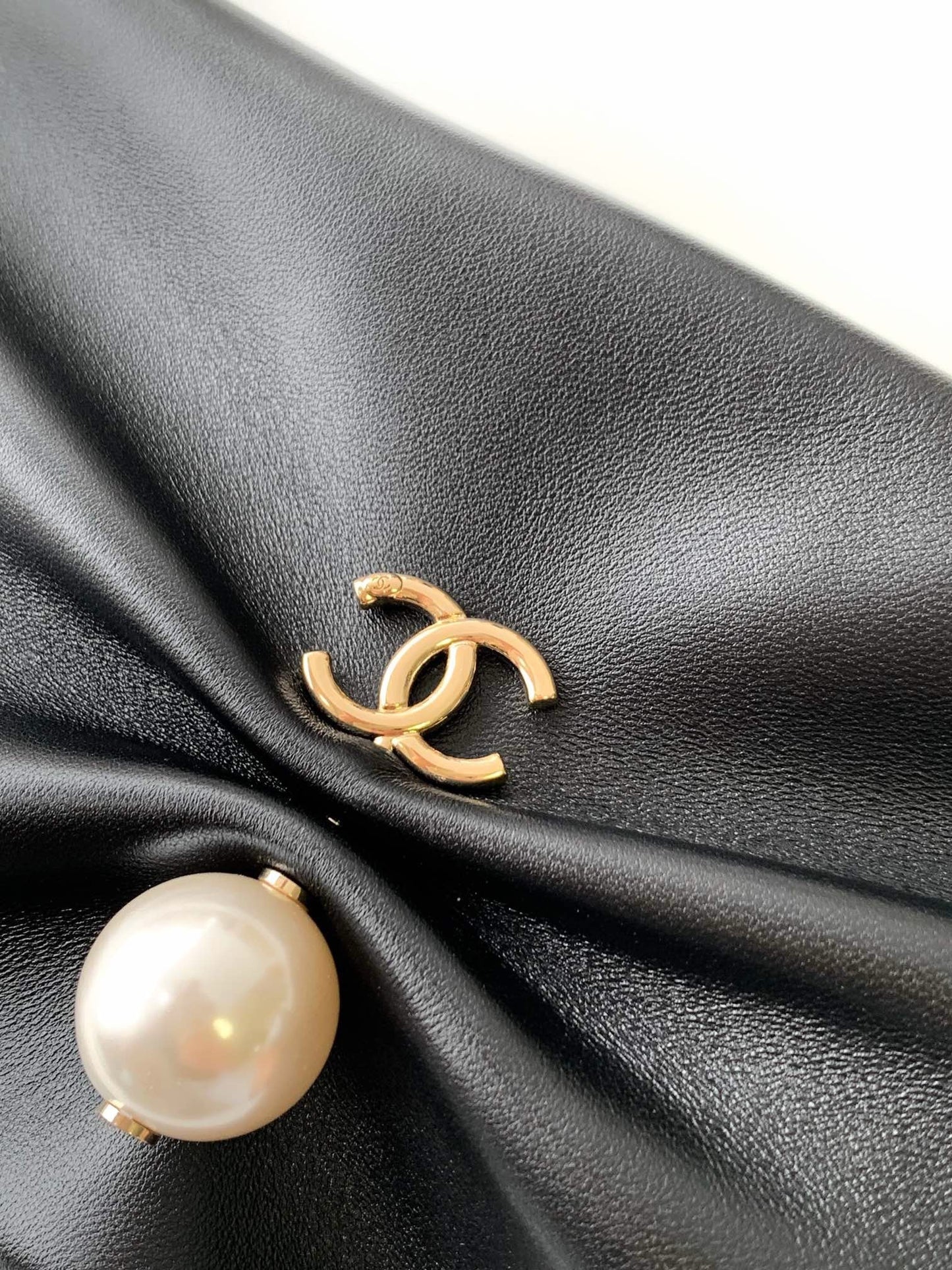 Ch 22bag black