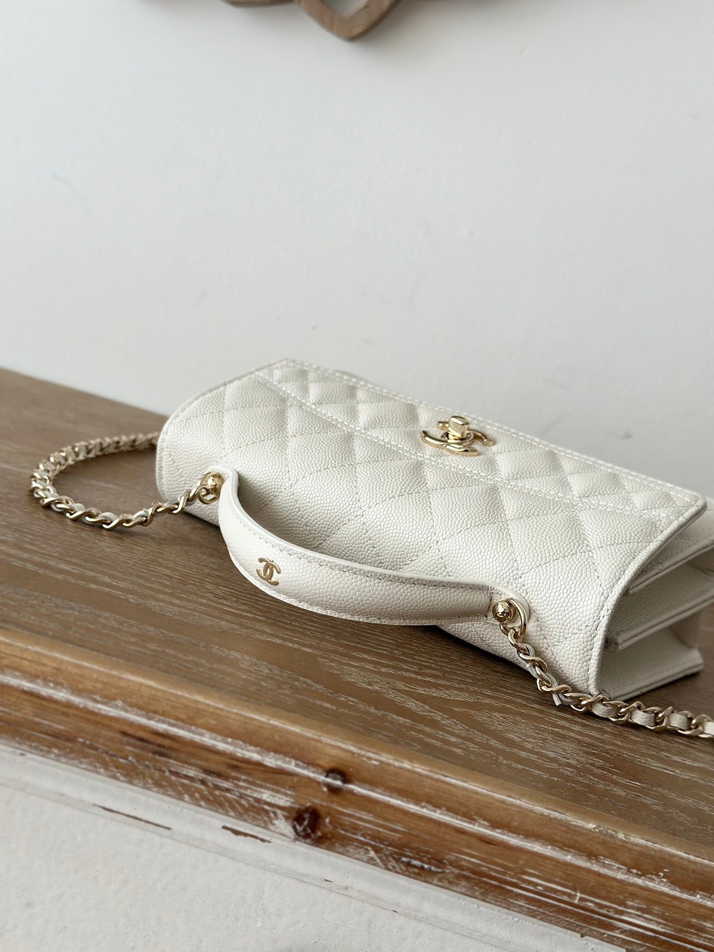 Ch woc shoulder bag
