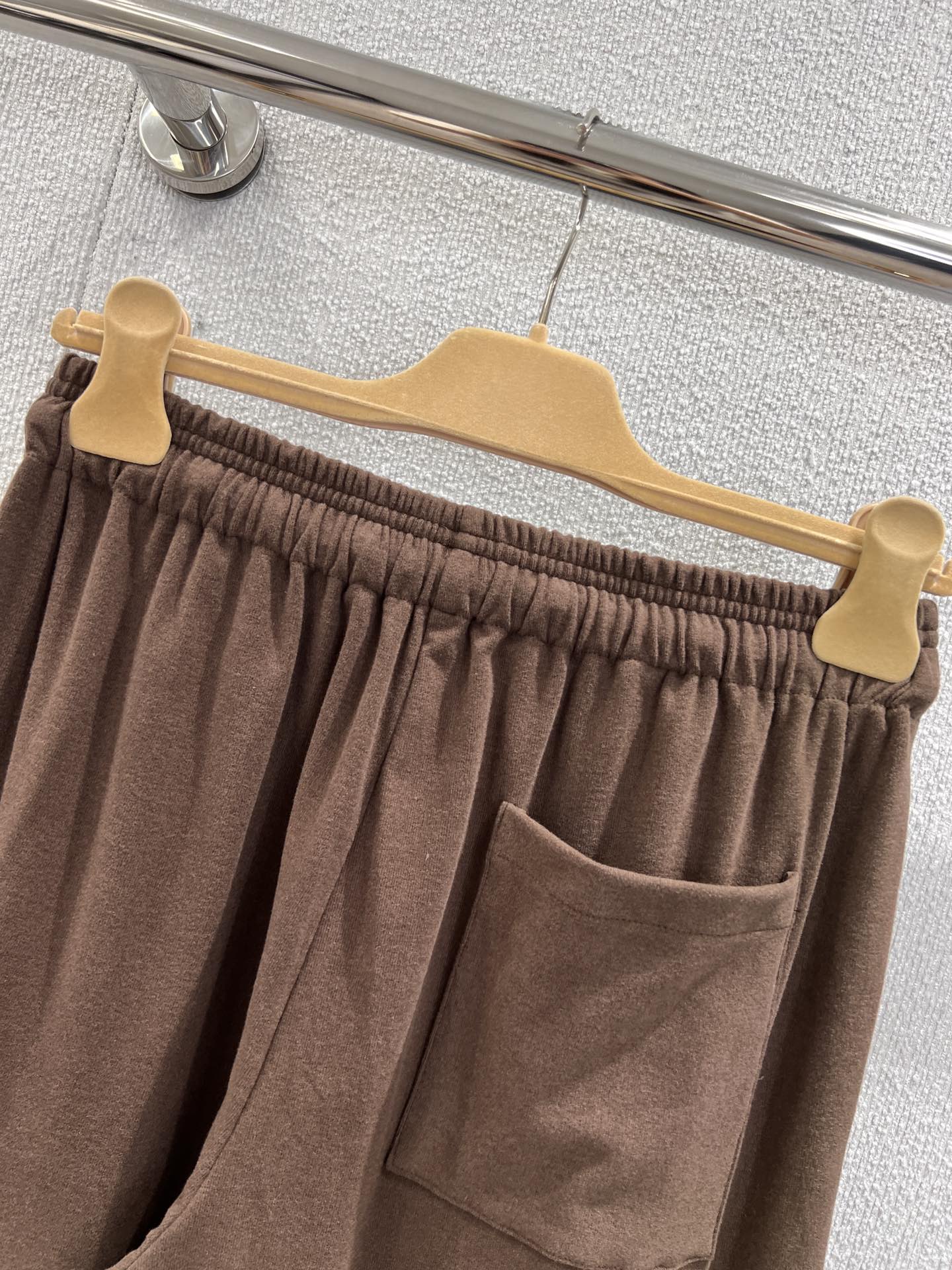 Miu 25fw drawstring casual pants