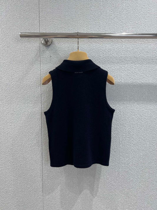 Miu 25fw knitted vest