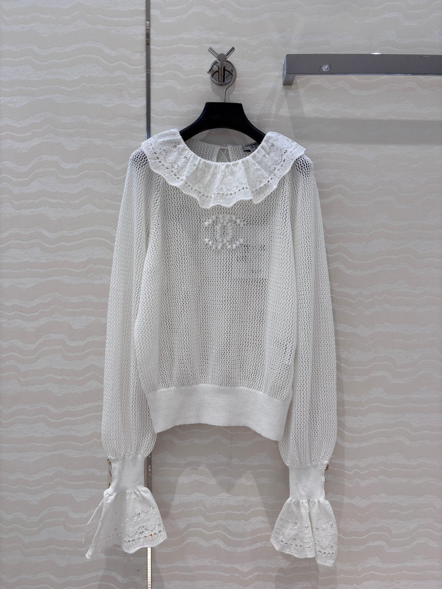 ch 25ss hollow sweater