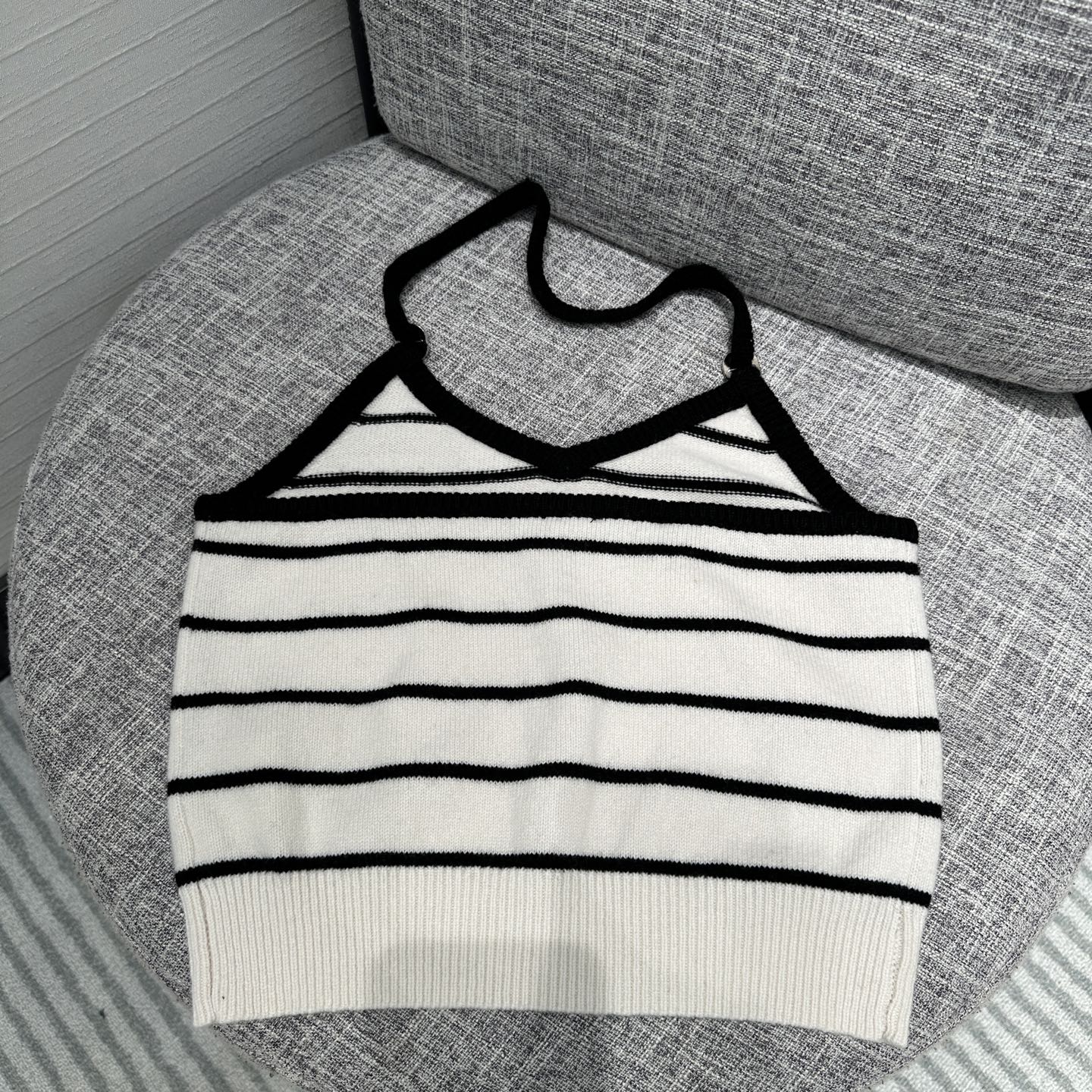 ch 25ss knitted vest