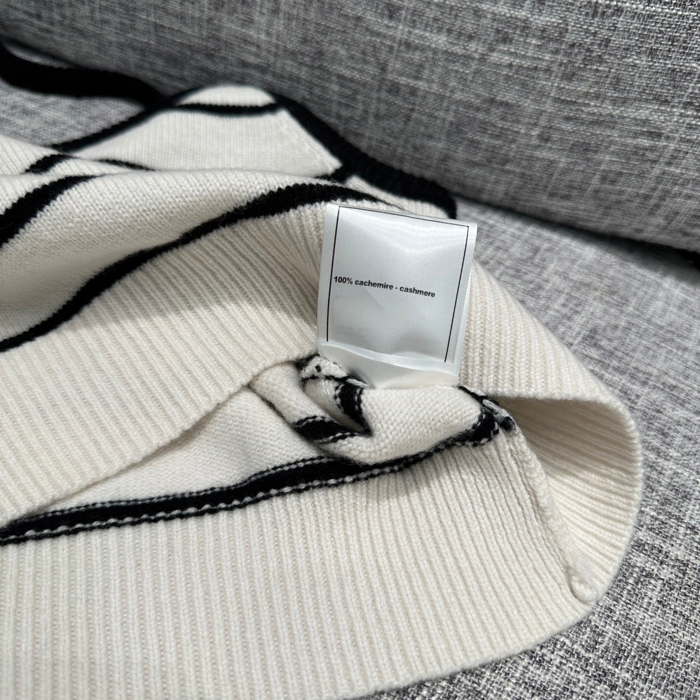 ch 25ss knitted vest