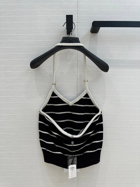 Ch 25ss knitted vest