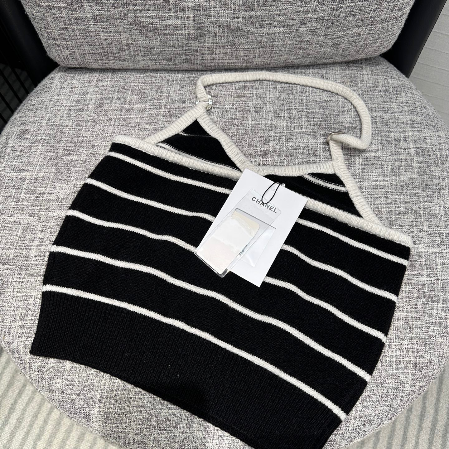 Ch 25ss knitted vest