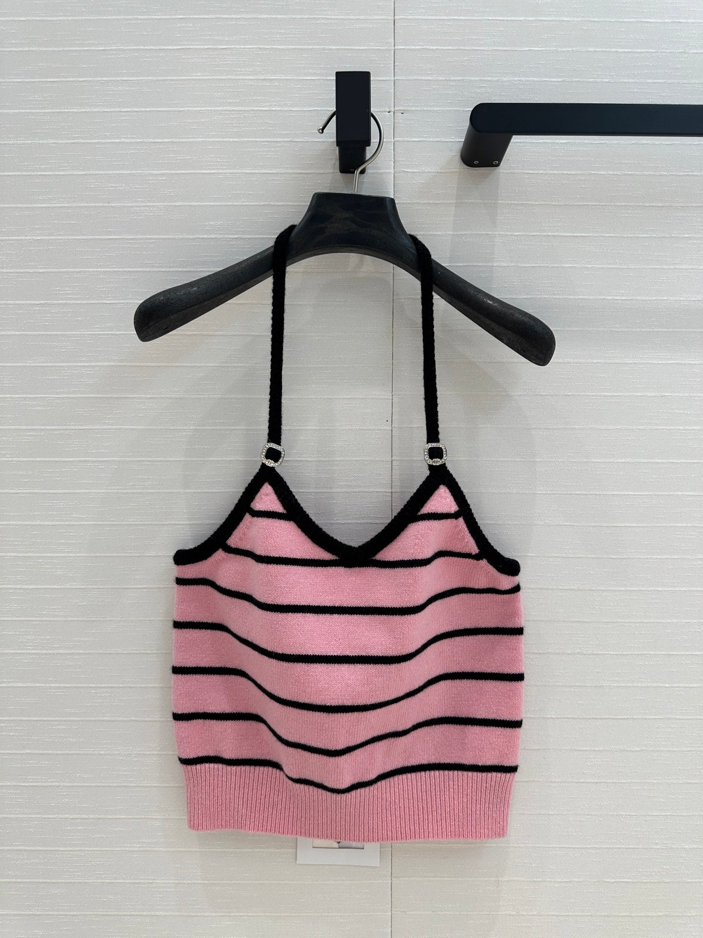 ch 25ss knitted vest