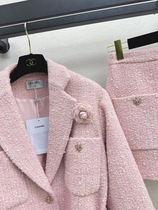 Ch 25ss jacket skirt suit