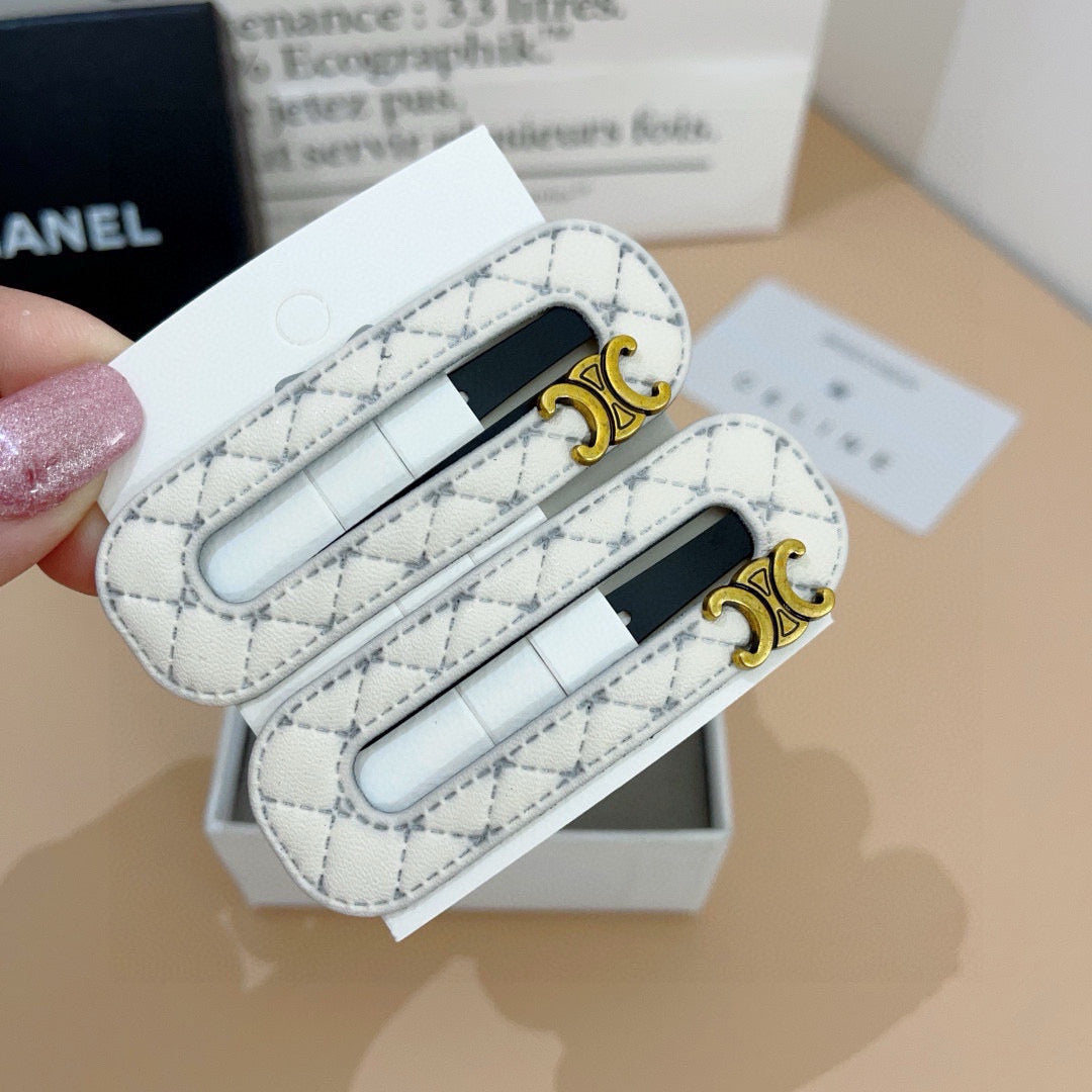 Ch hair clips