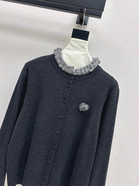 Ch 25ss knitted cardigan