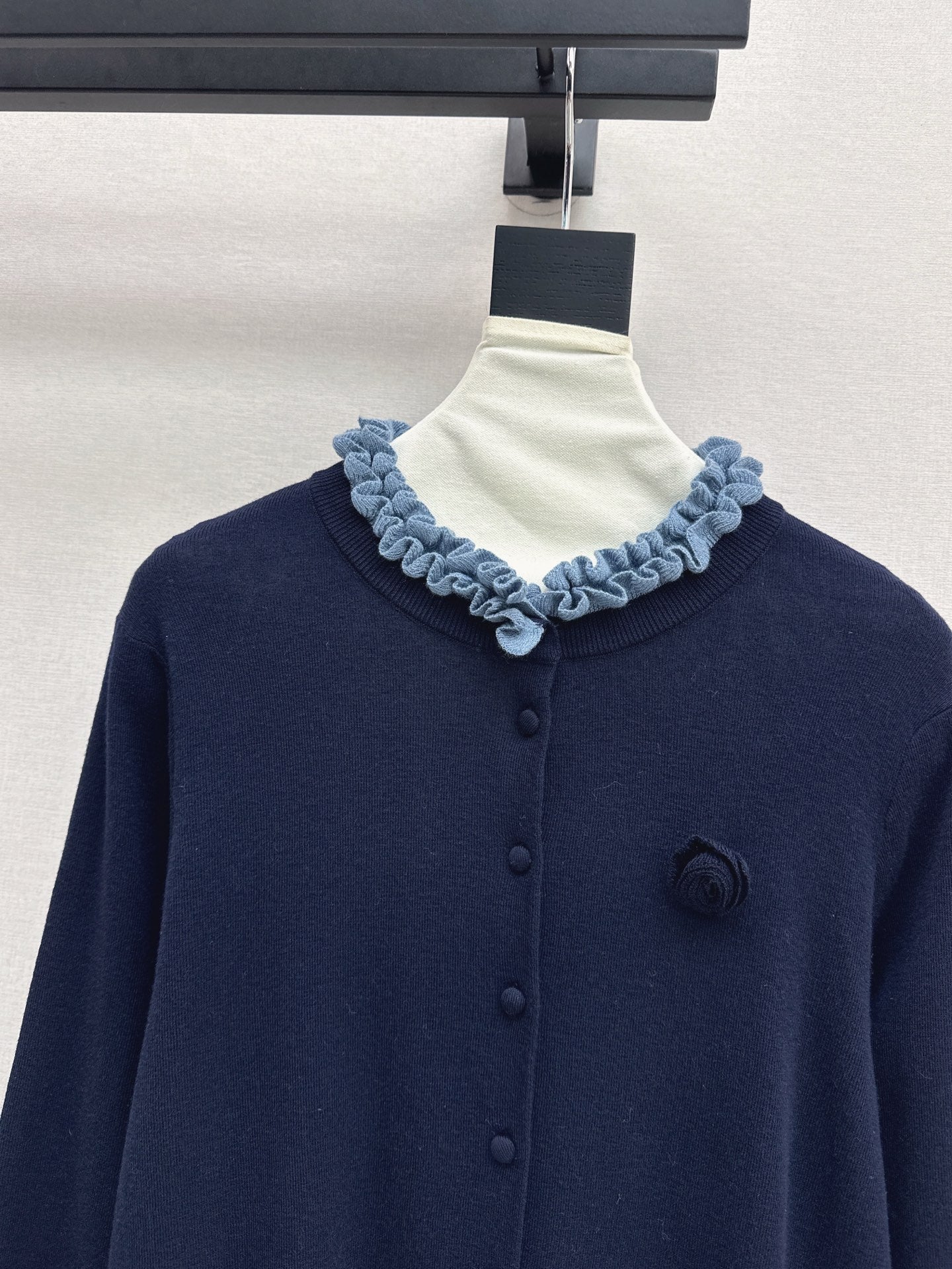 Ch 25ss knitted cardigan