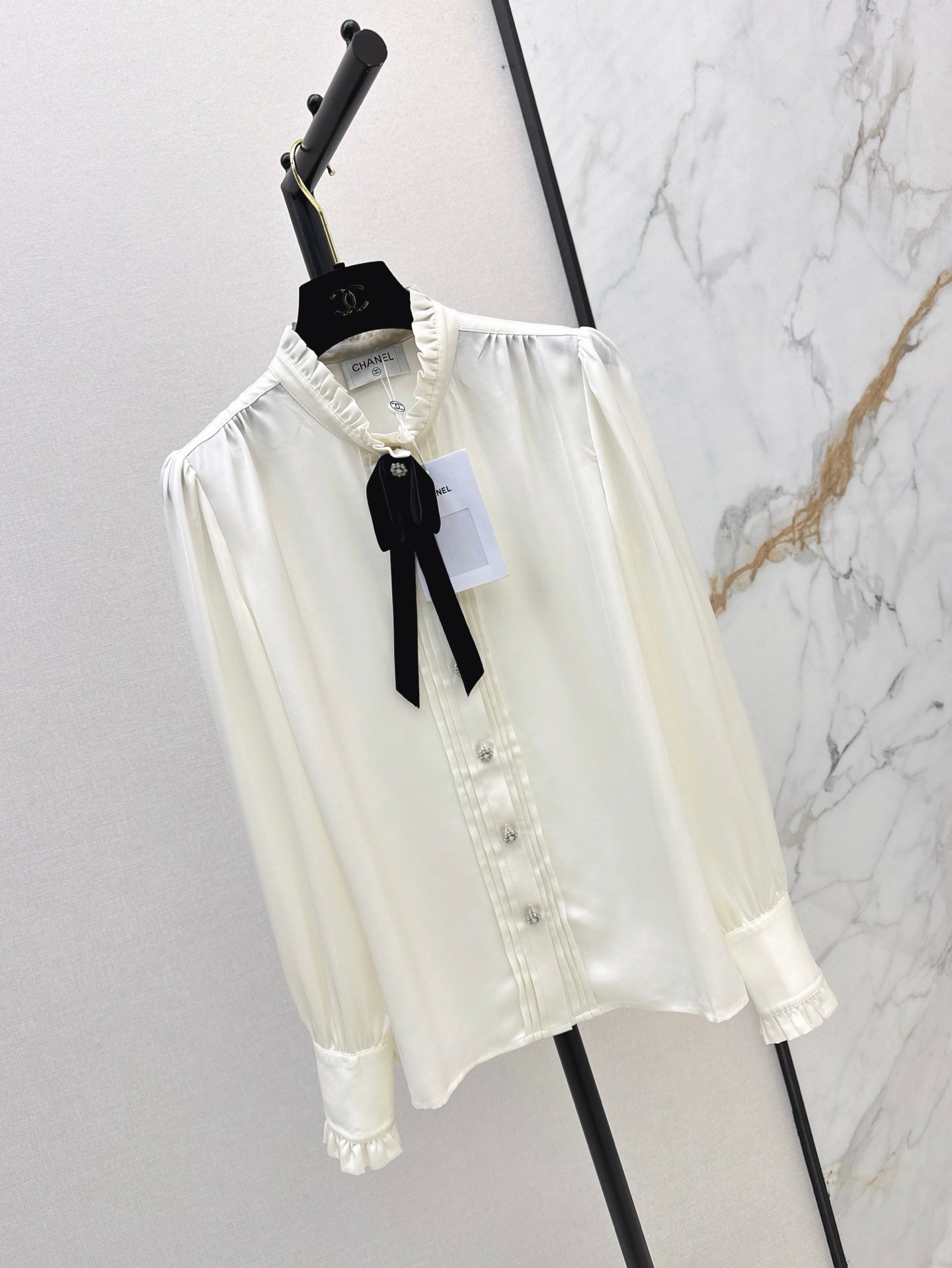 ch 25ss ruffle shirt