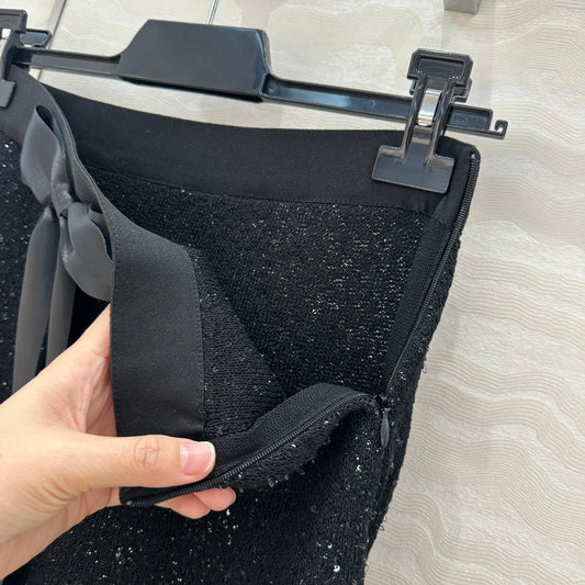 Ch 25ss beaded skirt