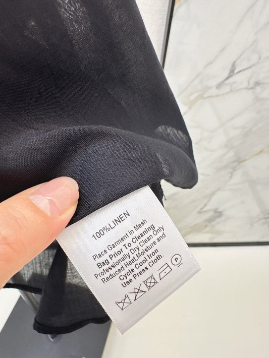 ch 25ss linen ruffle vest