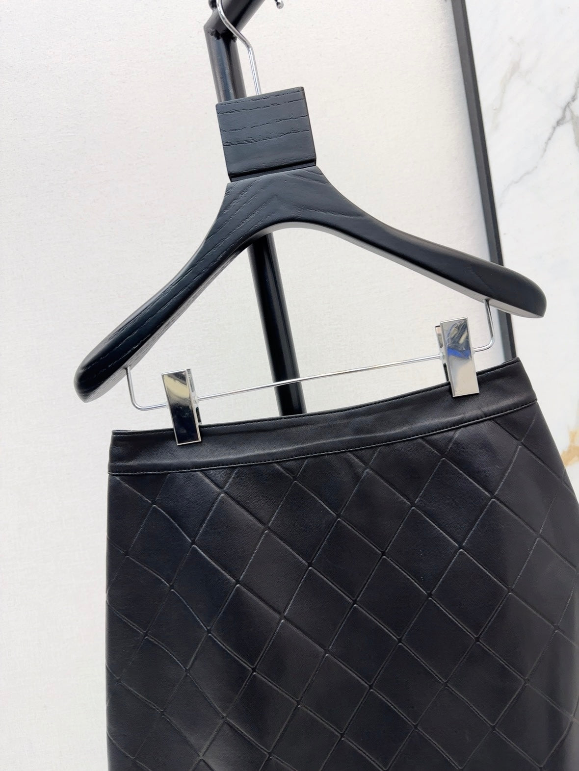 Ch 25ss genuine leather skirt