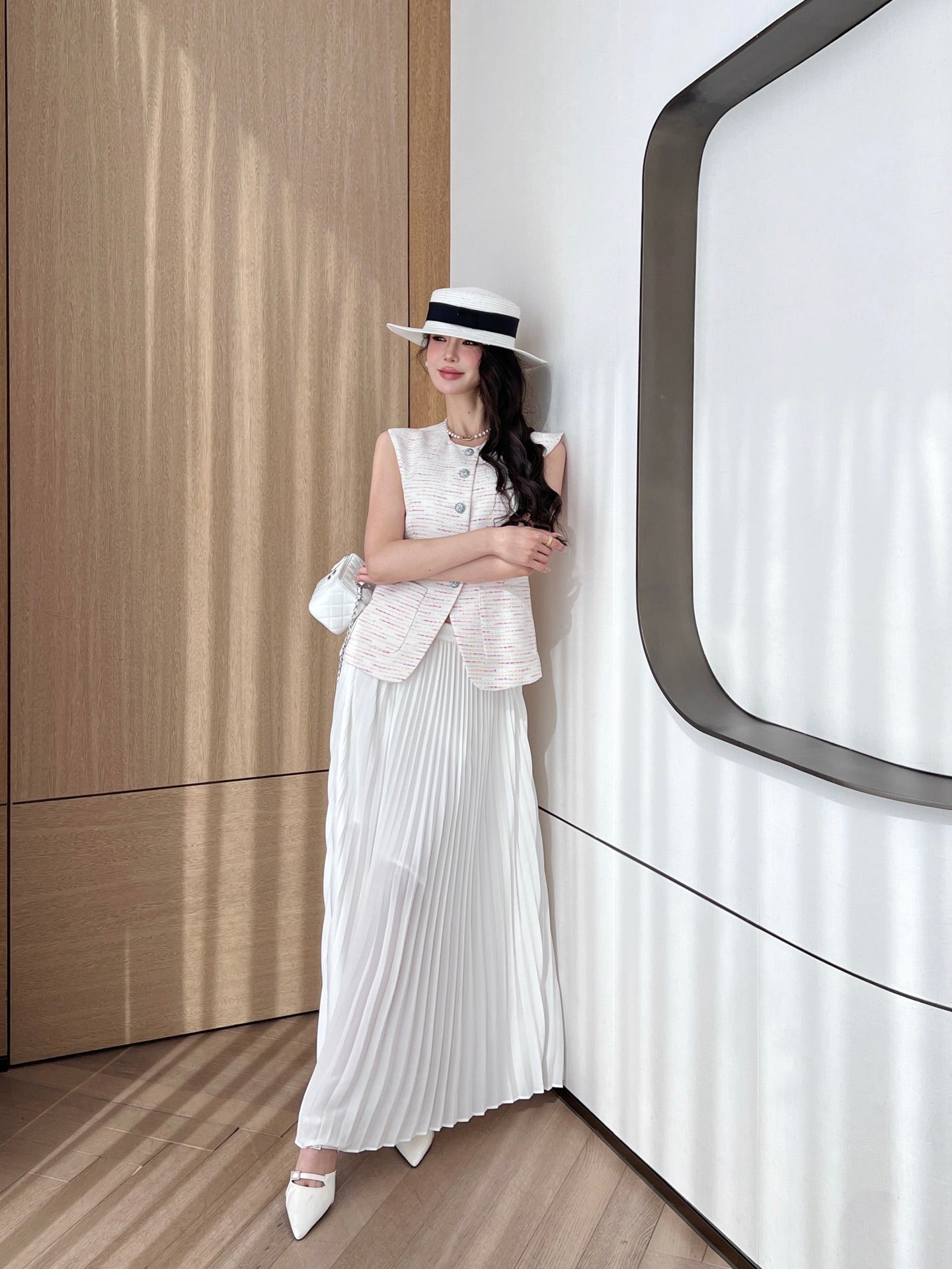 Ch 25ss pleated skirt