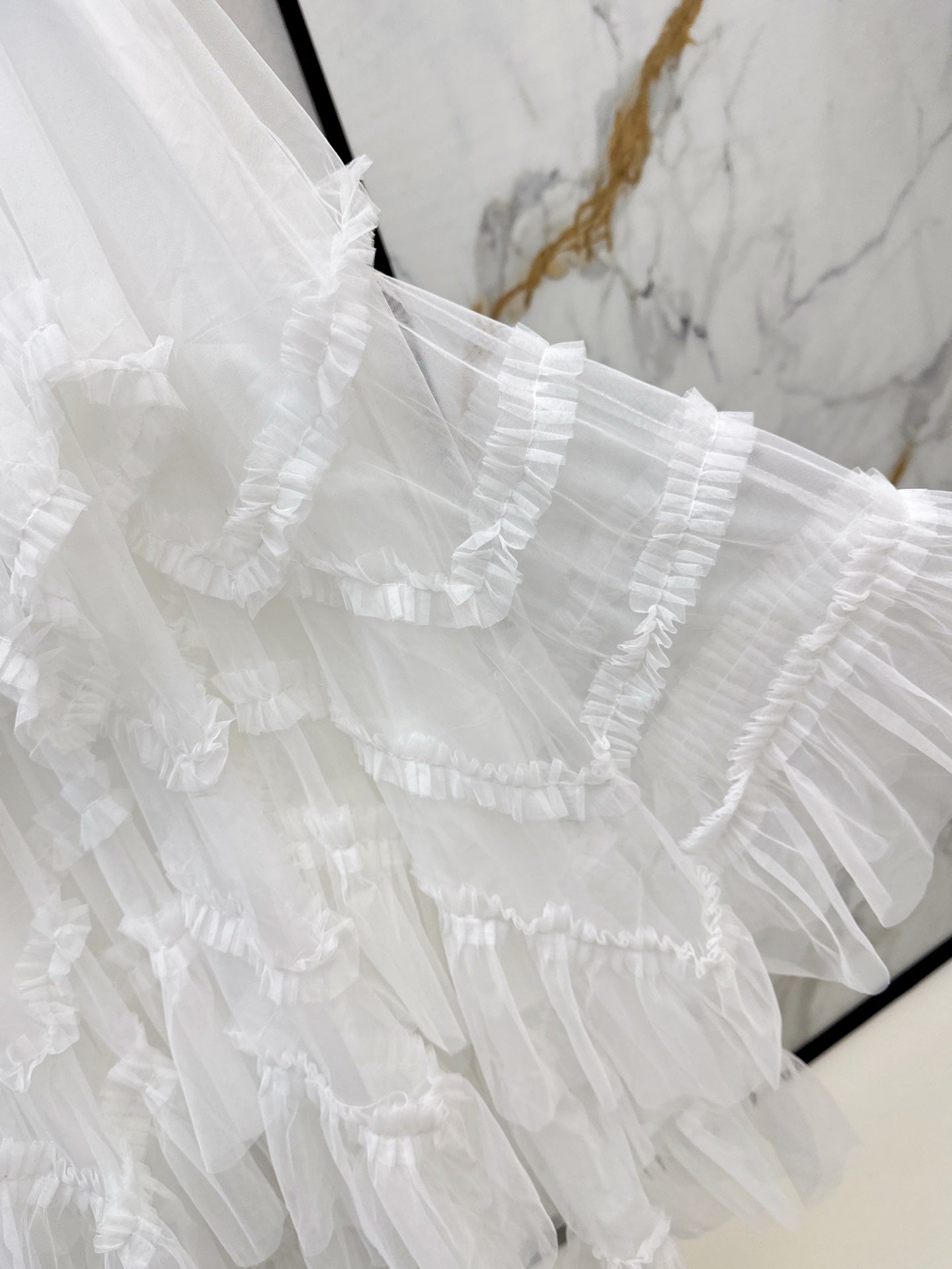 ch 25ss ruffle skirt