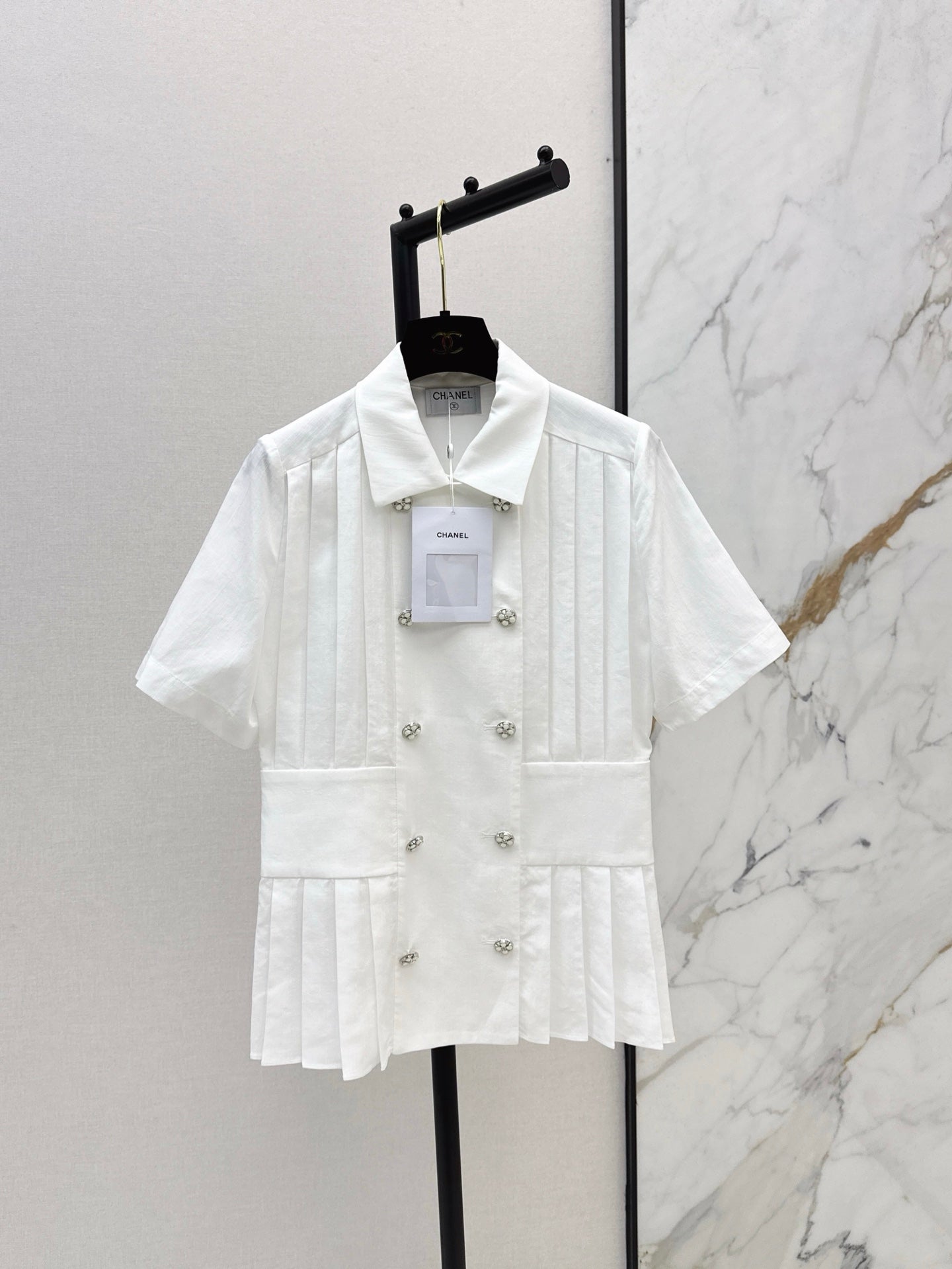 ch 25ss pleated shirt