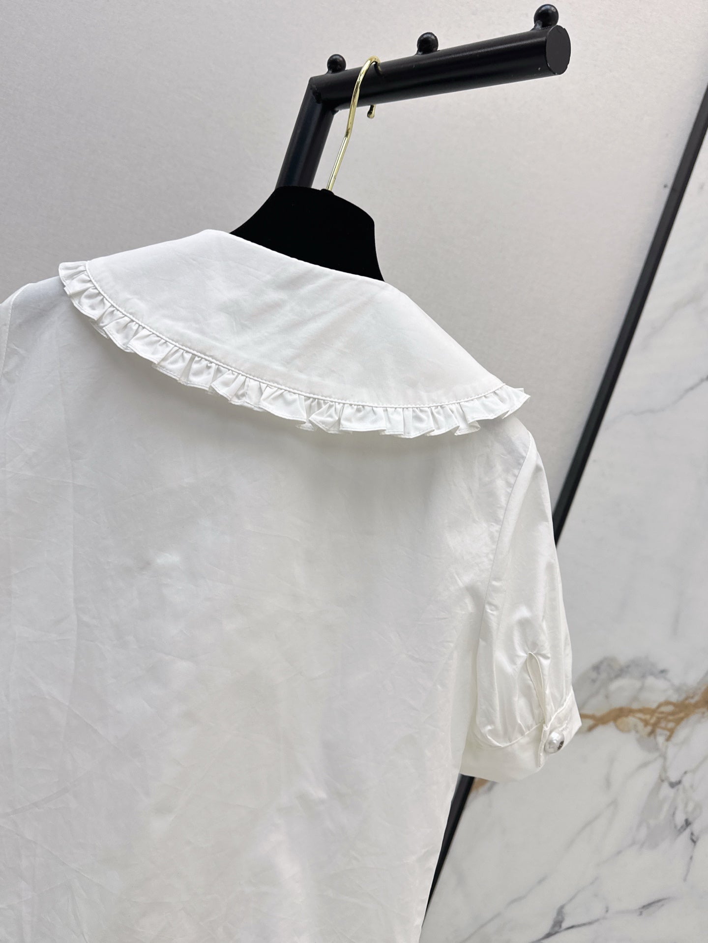 Ch 25ss ruffle shirt