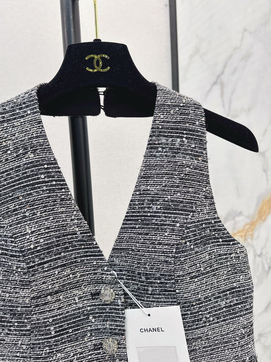 Ch 25ss rhinestone vest