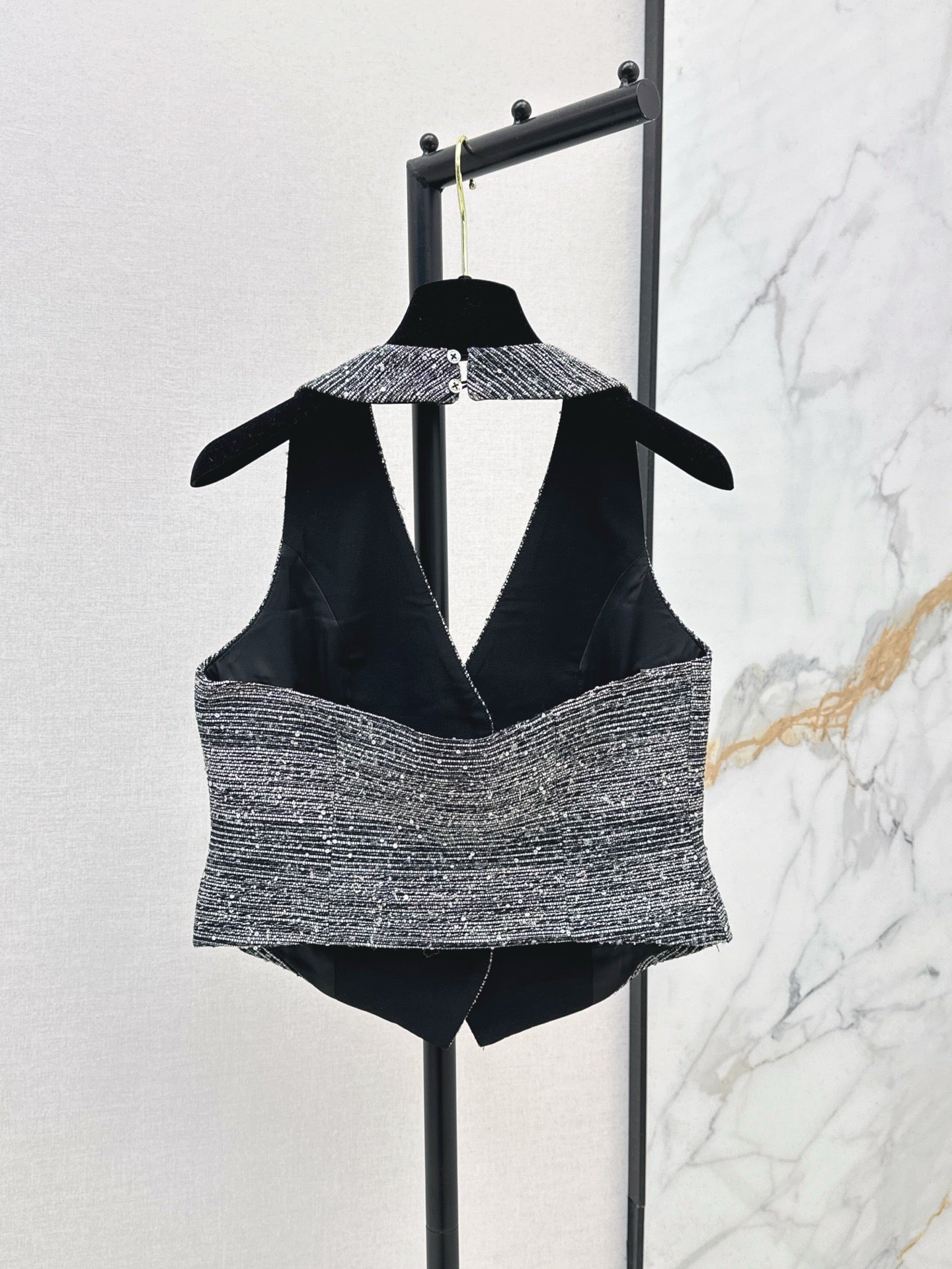 Ch 25ss rhinestone vest
