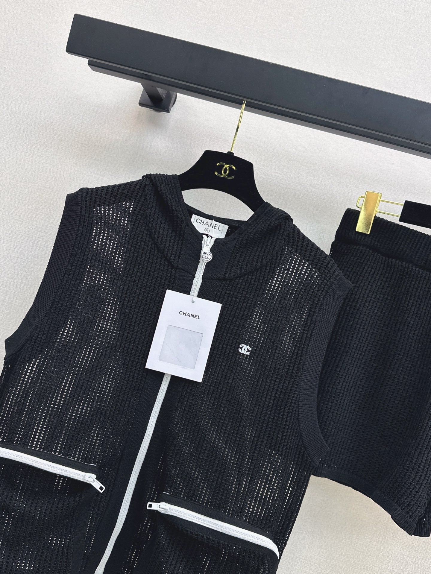 Ch 25ss knit hollow set