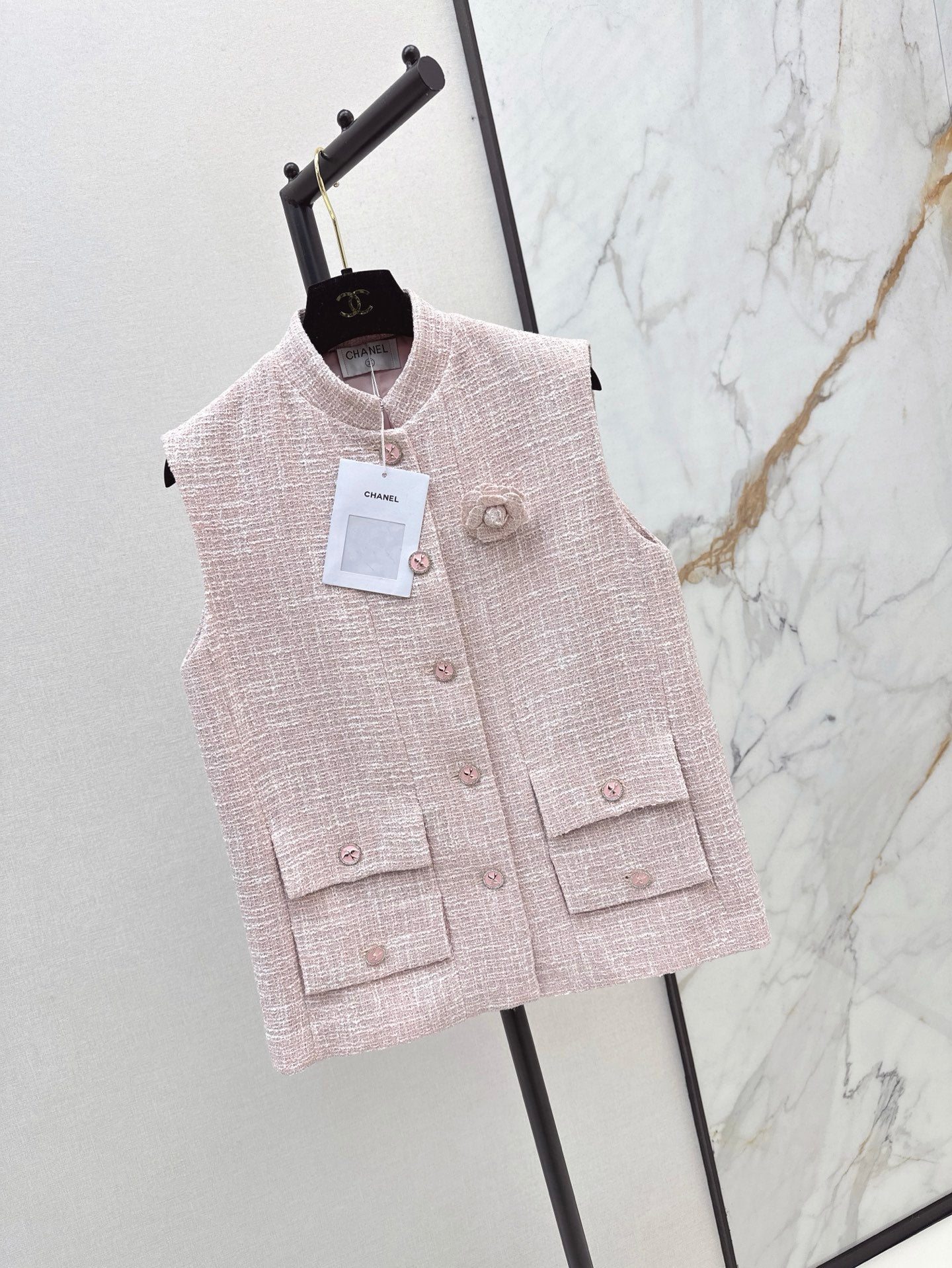 Ch 25ss woven vest