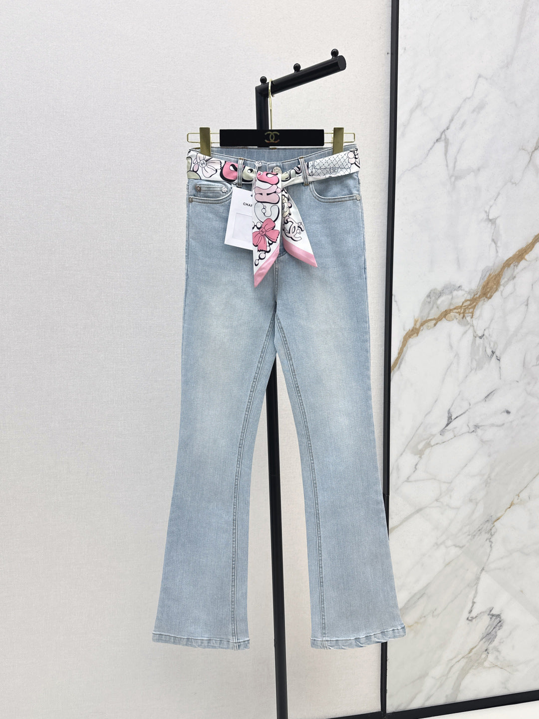Chan 25ss scarf jeans