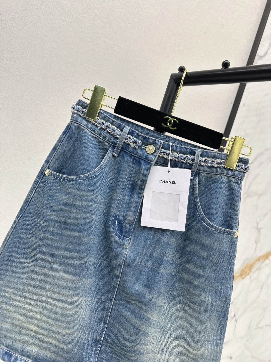 Chan 25ss denim skirt