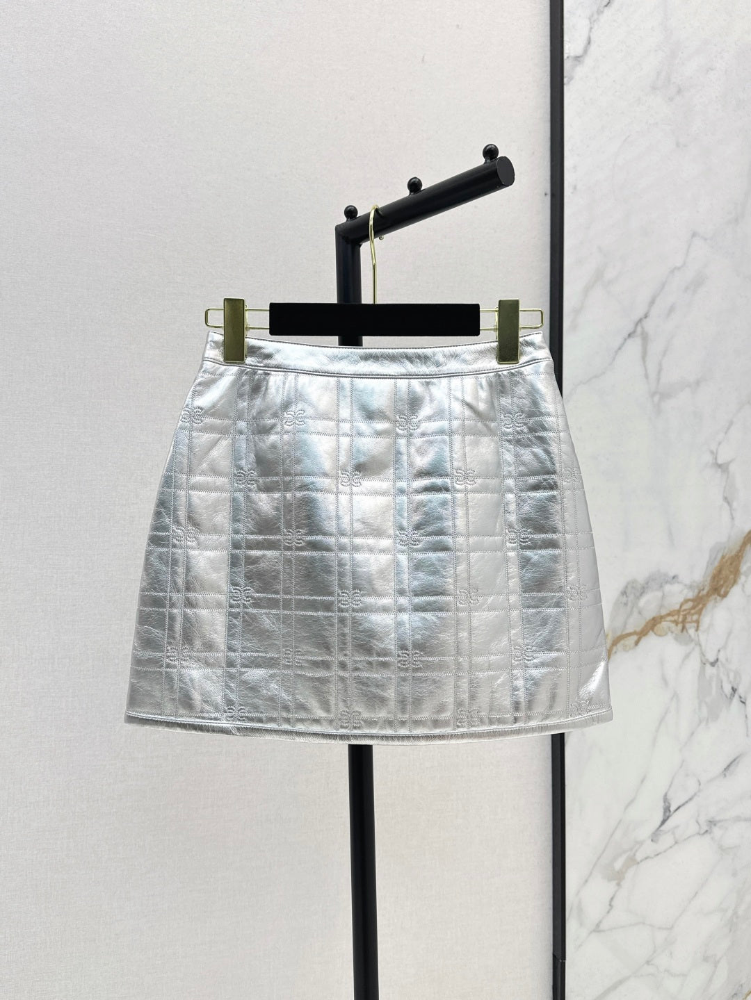 Chan 25ss leather skirt