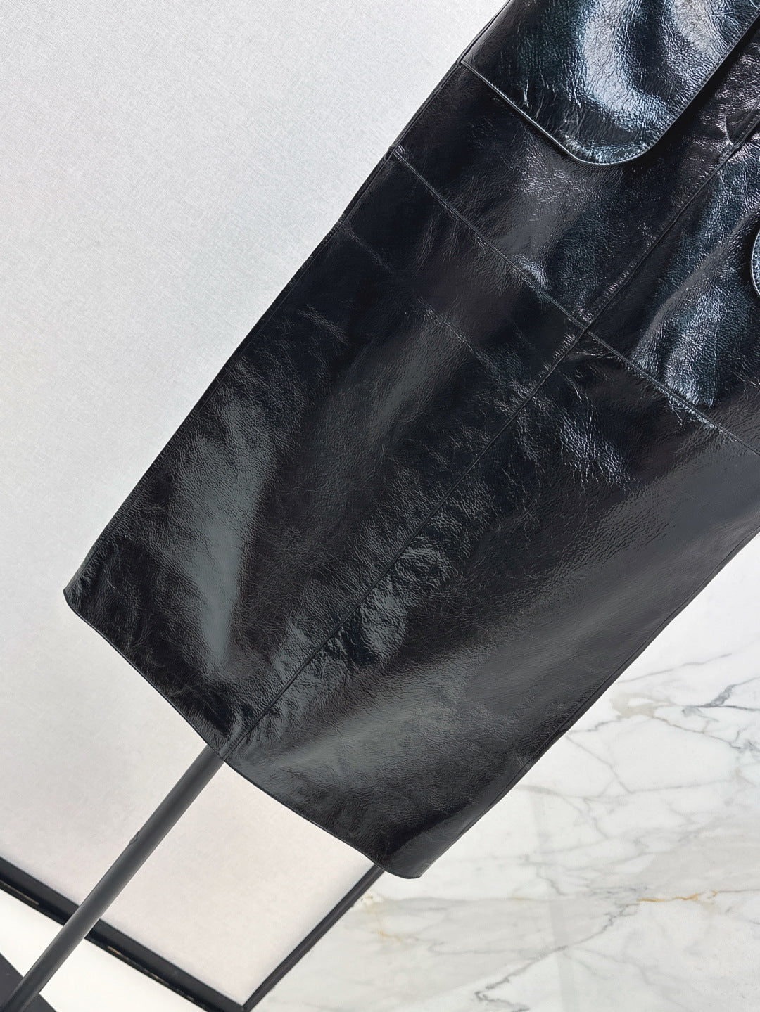 Chan 25fw leather skirt