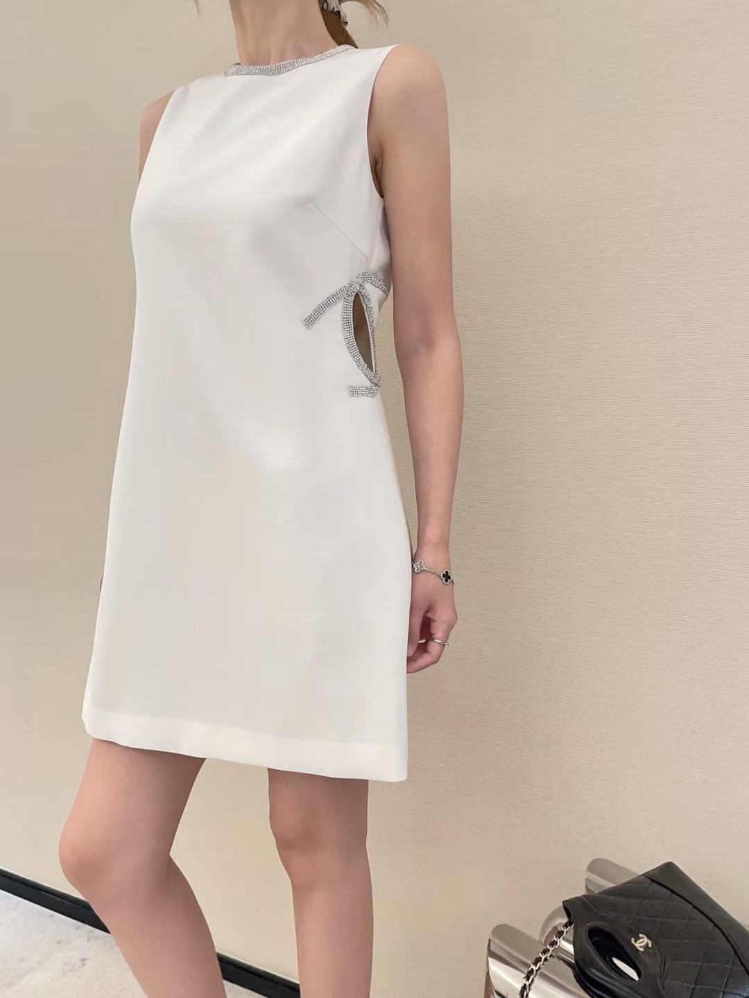 Chan 25ss rhinestone dress
