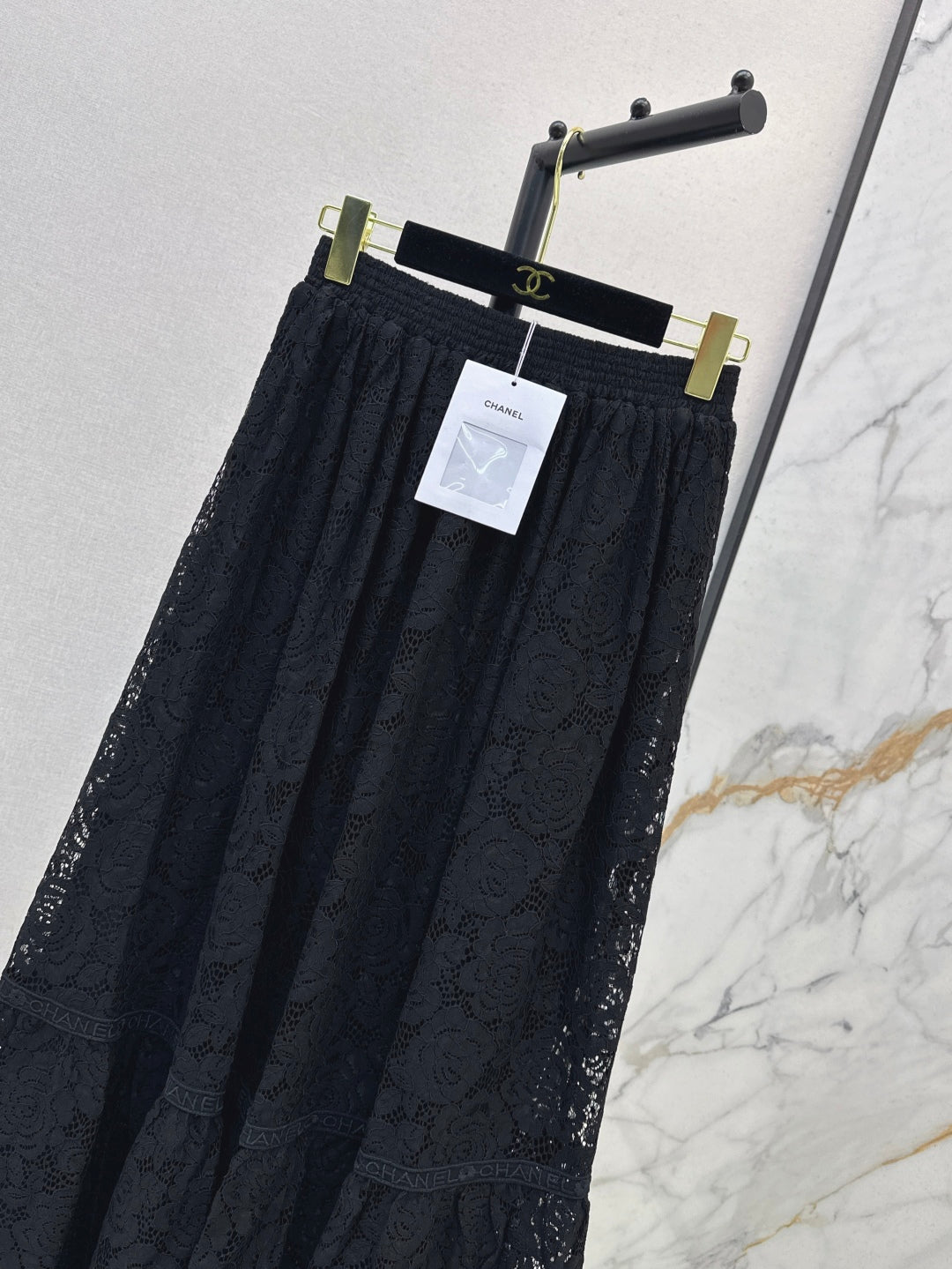 Chan 25ss lace skirt