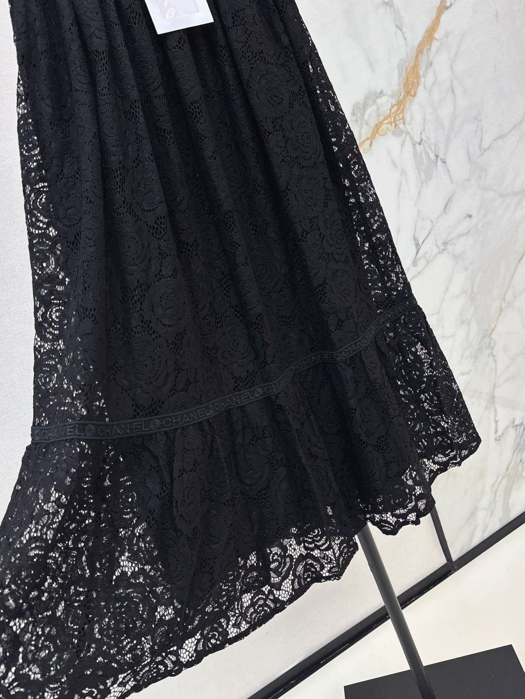 Chan 25ss lace skirt