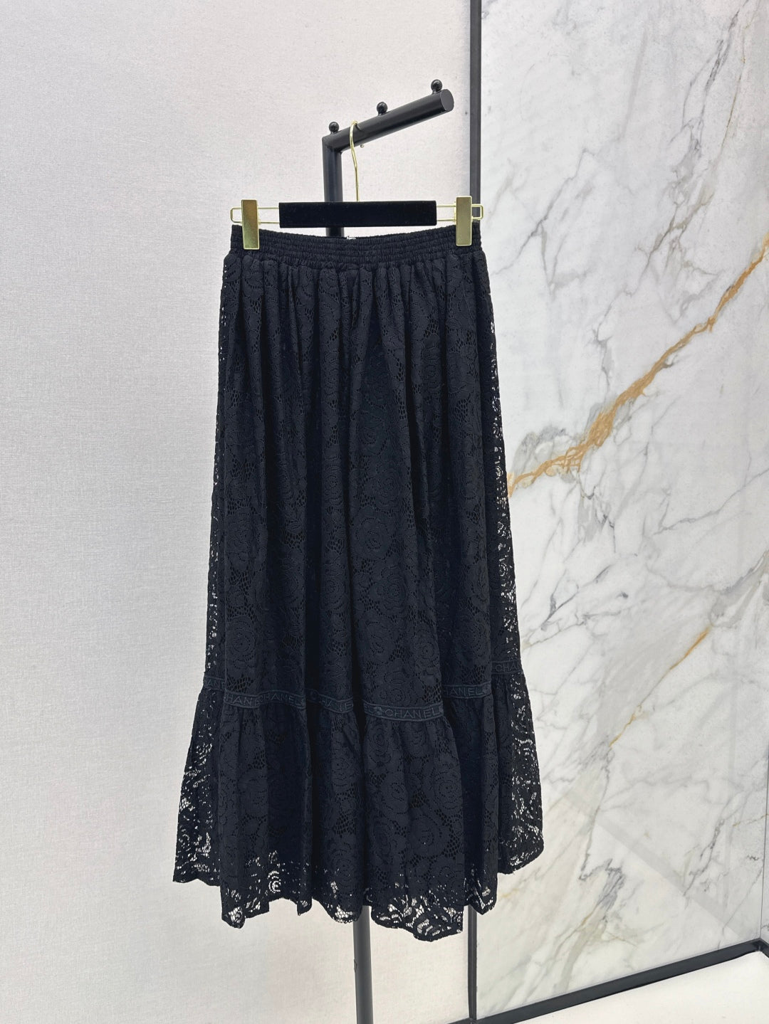 Chan 25ss lace skirt