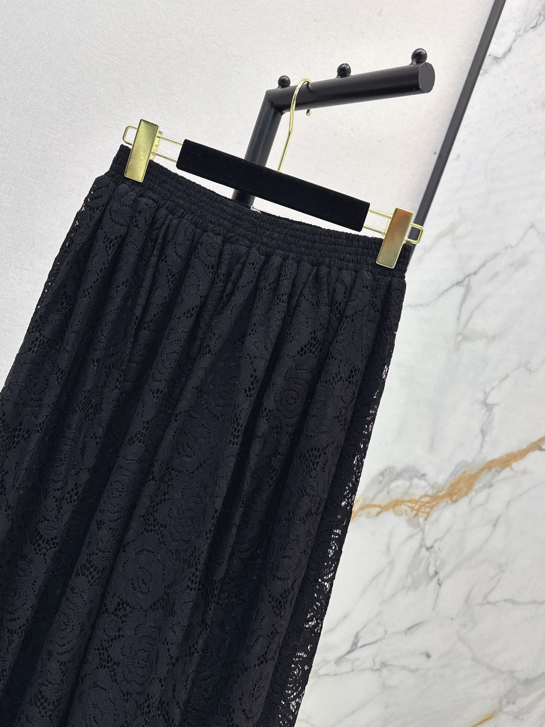 Chan 25ss lace skirt