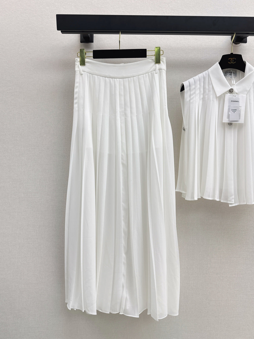 Chan 25ss pleated suit