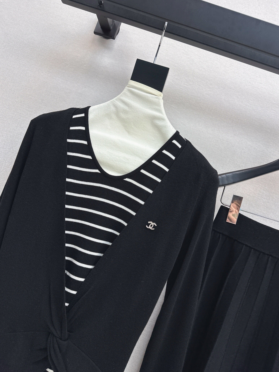 Chan 25fw knitted suit