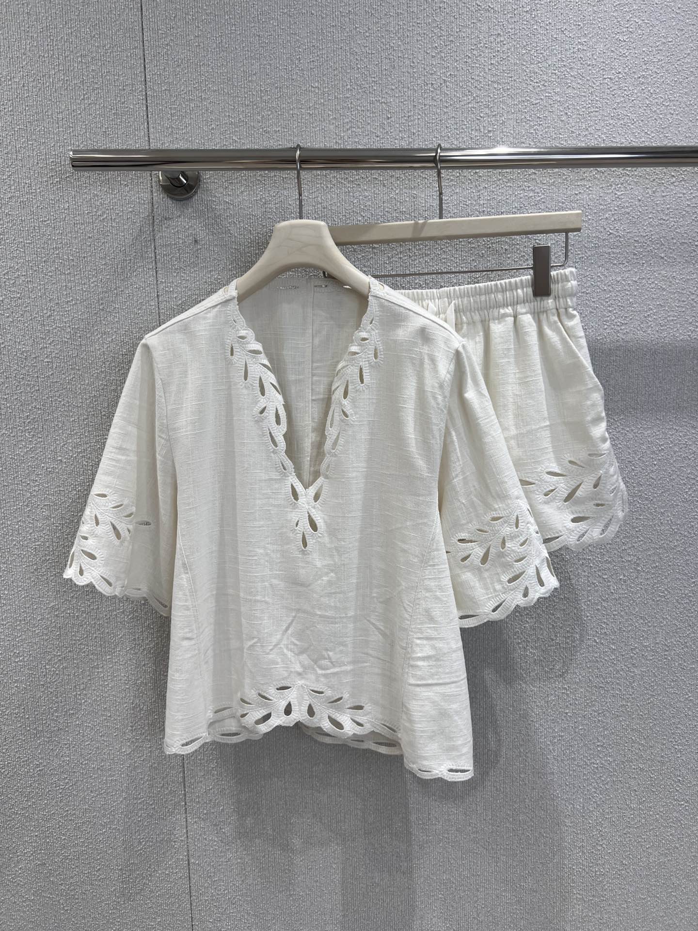 Isa 25ss embroidered suit