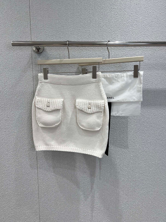 Chan 25A knitted skirt