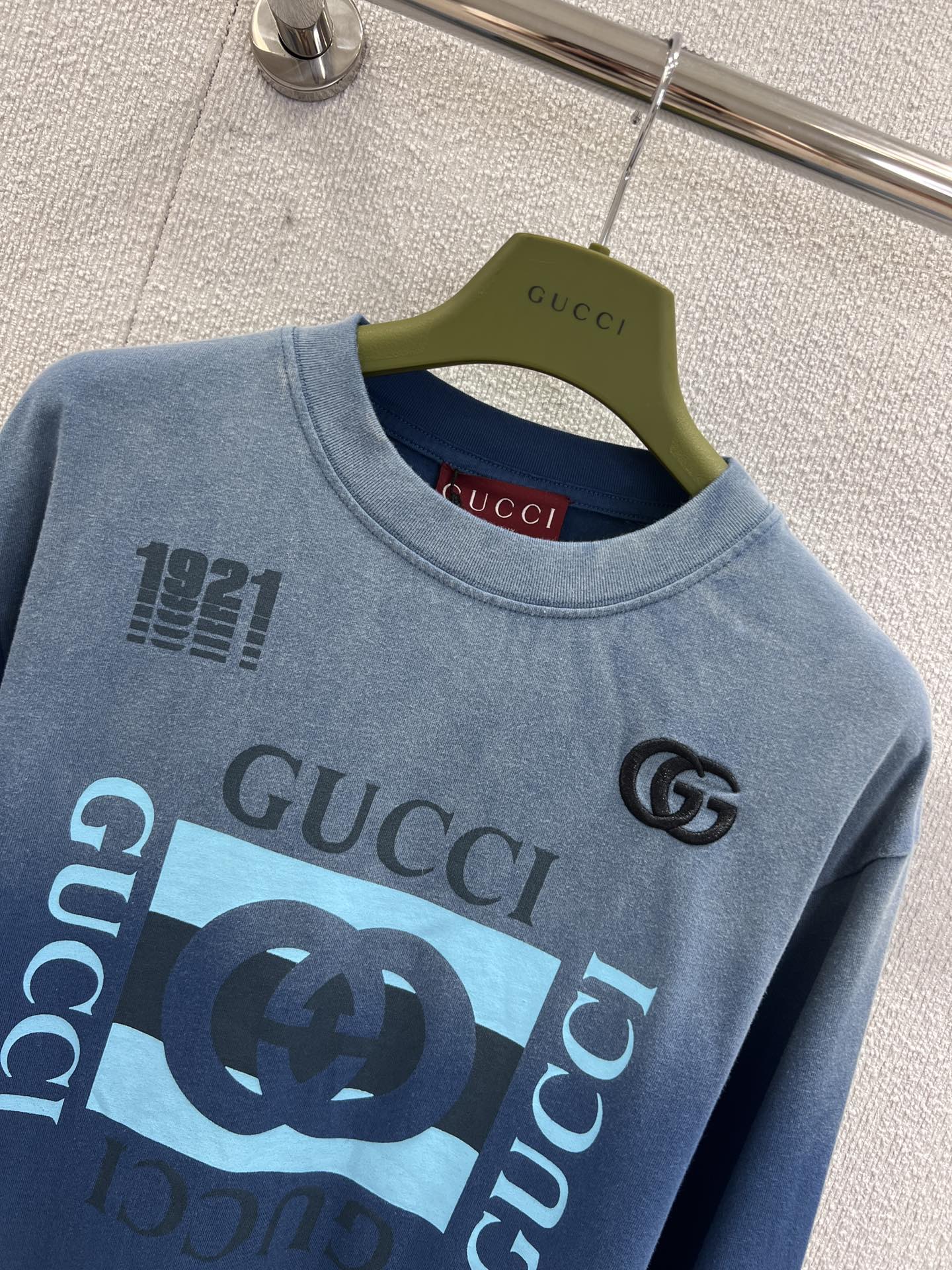 Guc 25fw printed sweatshirt