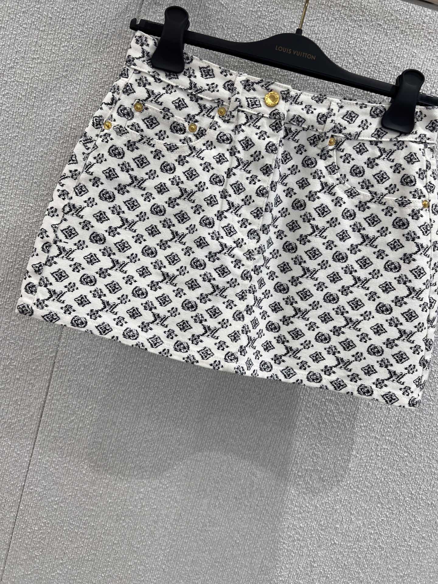 1ou 25ss jacquard skirt