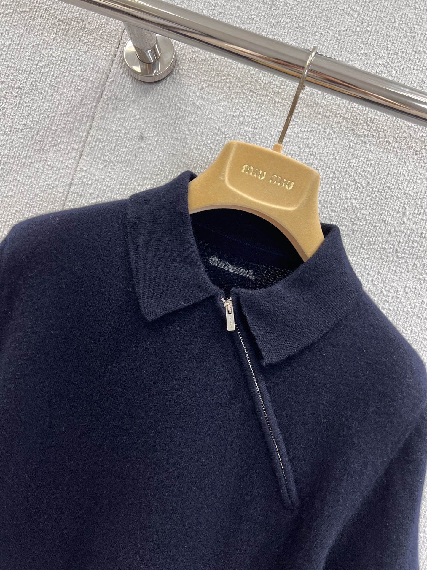 Miu 25ss cashmere polo