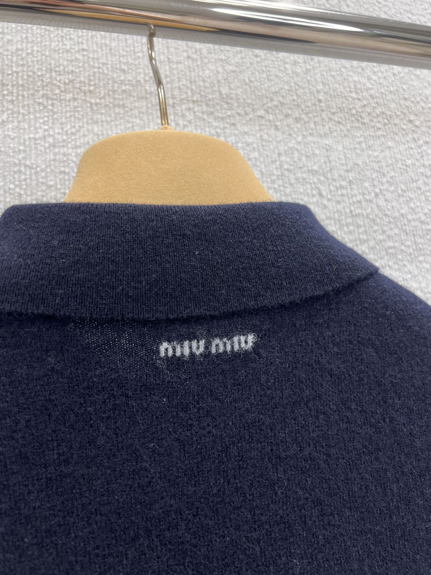 Miu 25ss cashmere polo