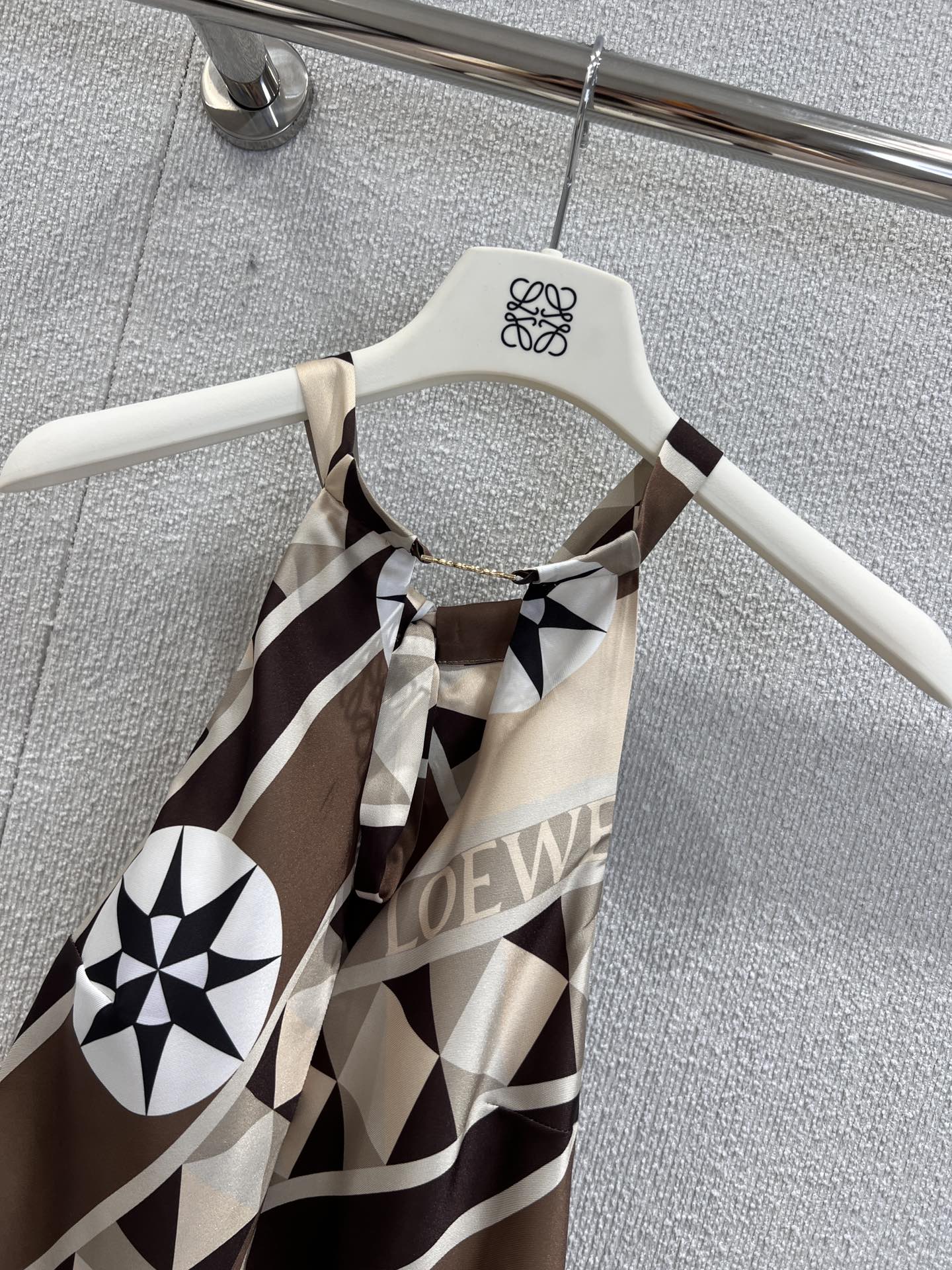 Loe 25ss halterneck top