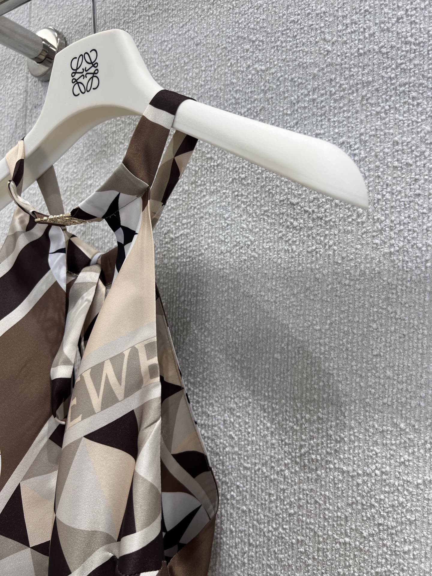 Loe 25ss halterneck top